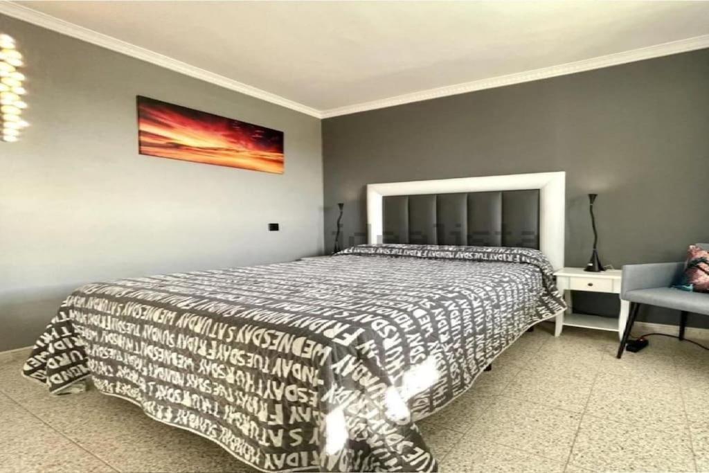 Traumhafte Mit Panoramablick Und Pool Appartamento Playa del Inglés
